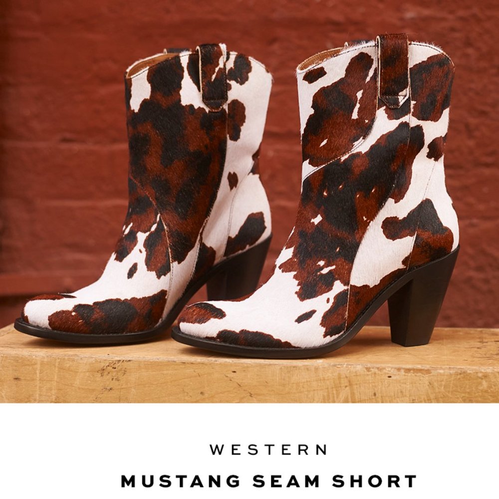 RARE Frye Mustang Seam Short Cow Animal Fur Leather Cowboy Pull On Ankle Booties - Picture 10 of 10